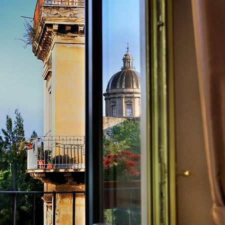 Don Giovanni Charme Apartment Катания Екстериор снимка